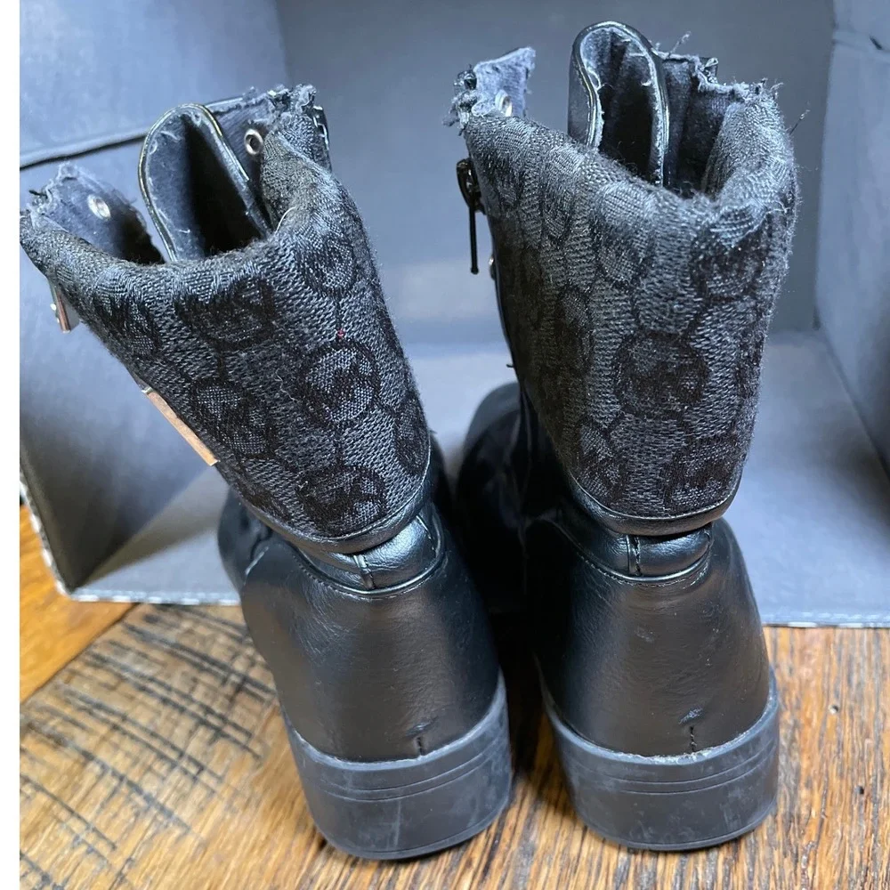 Michael Kors Jenah Black Combat Boots‎ Kids Size 4 MK Logo Monogram Side Zip Lug